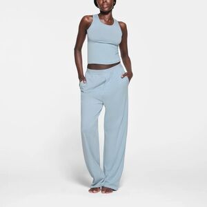 Skims boyfriend loose pant XXS